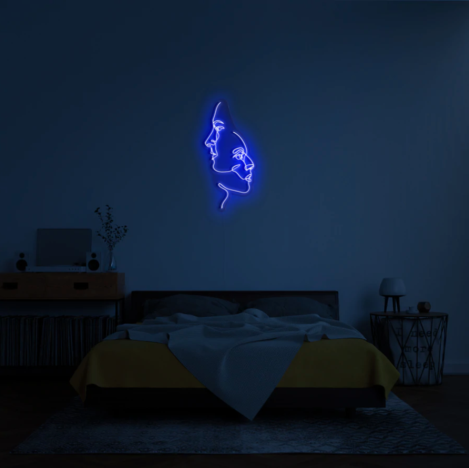 "Two Face" LED neon skilti