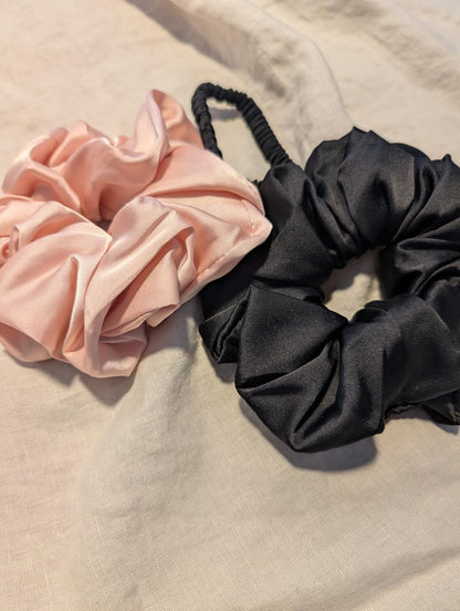 Mulberry Silki Scrunchies