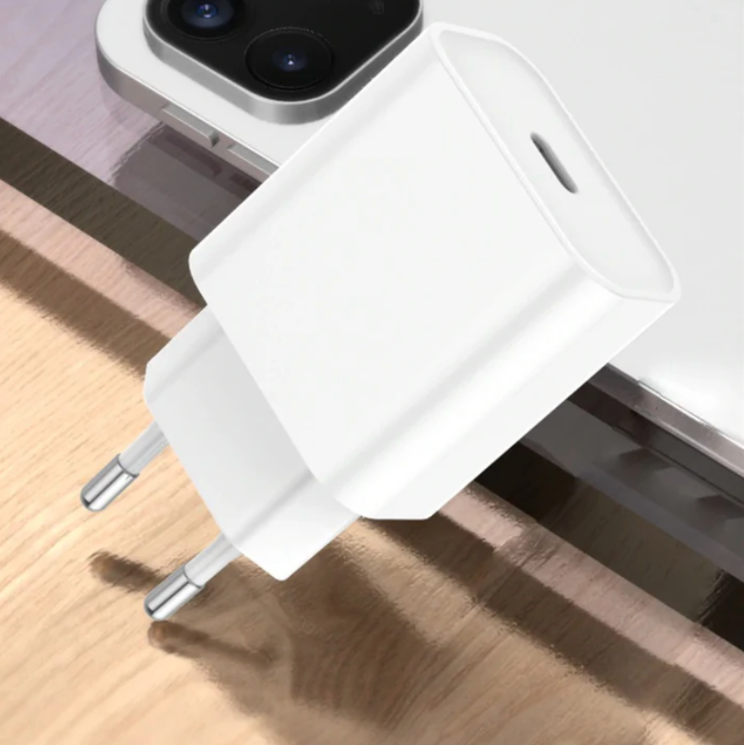 Hraðhleðslutæki með USB-C snúru - 20W