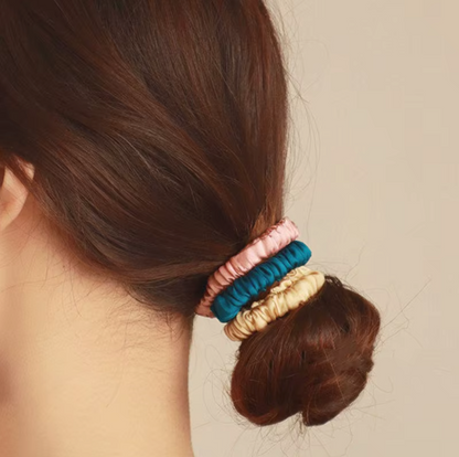 Mulberry Silki Scrunchies