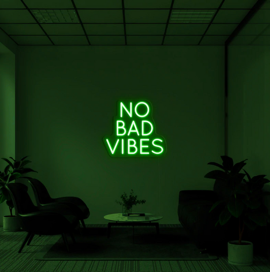 "No Bad Vibes" LED neon Skilti